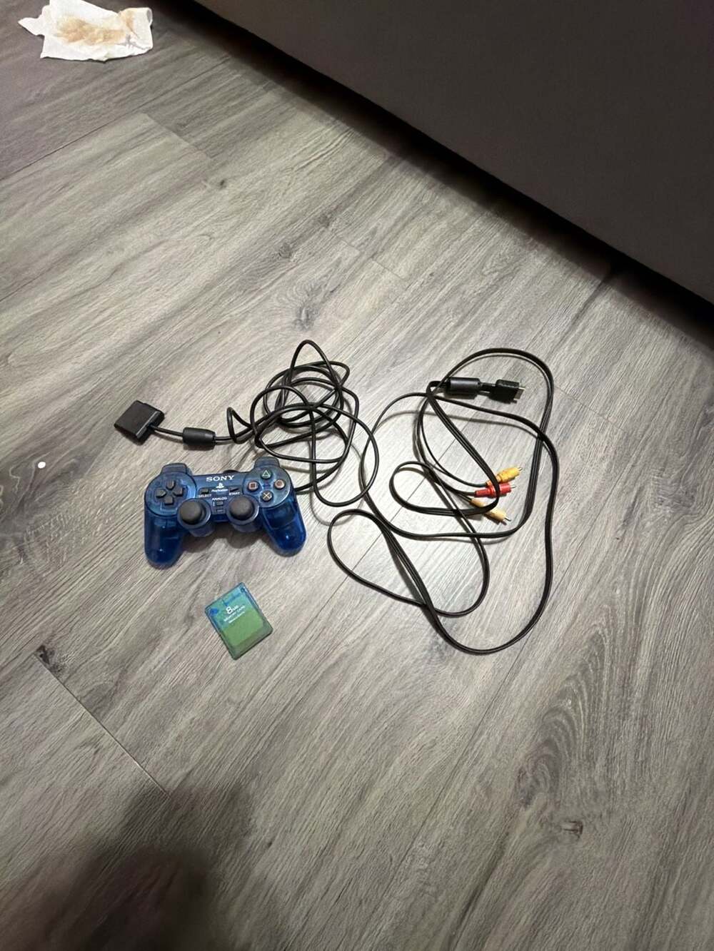 Sony Playstation 2 Dualshock 2 Controller And Memory Card and Av Cable ( Tested)